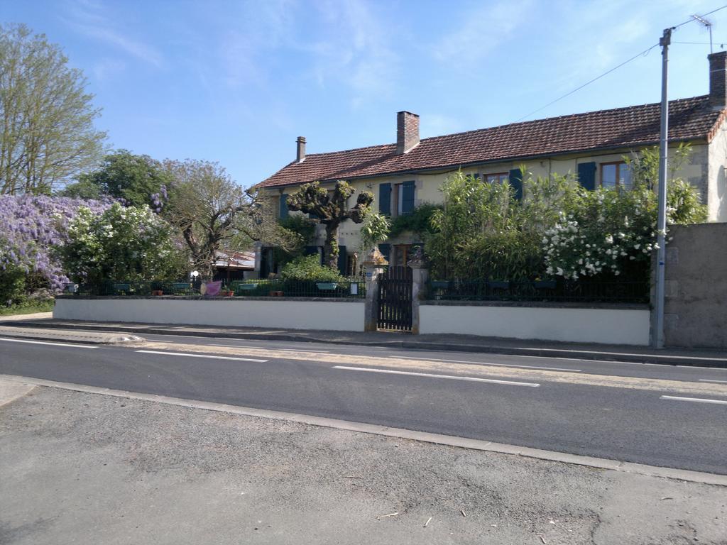 拉麦逊乔恩住宿加早餐旅馆 Bouresse 外观 照片